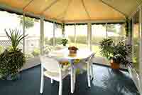 Balnea Oblong Enclosure